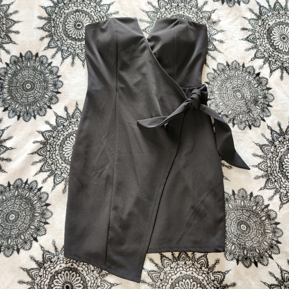 💚LBD Faux Wrap Cocktail Dress by RIXXI